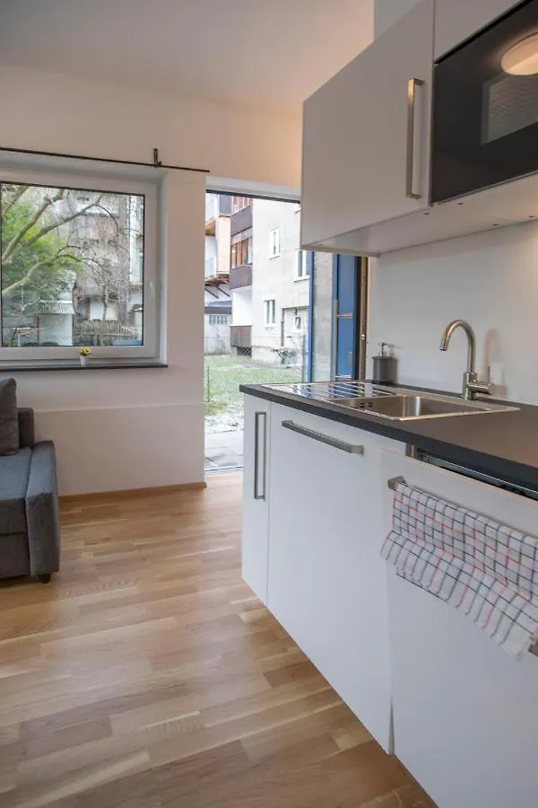 Lovely City Center Apartment In Innsbruck